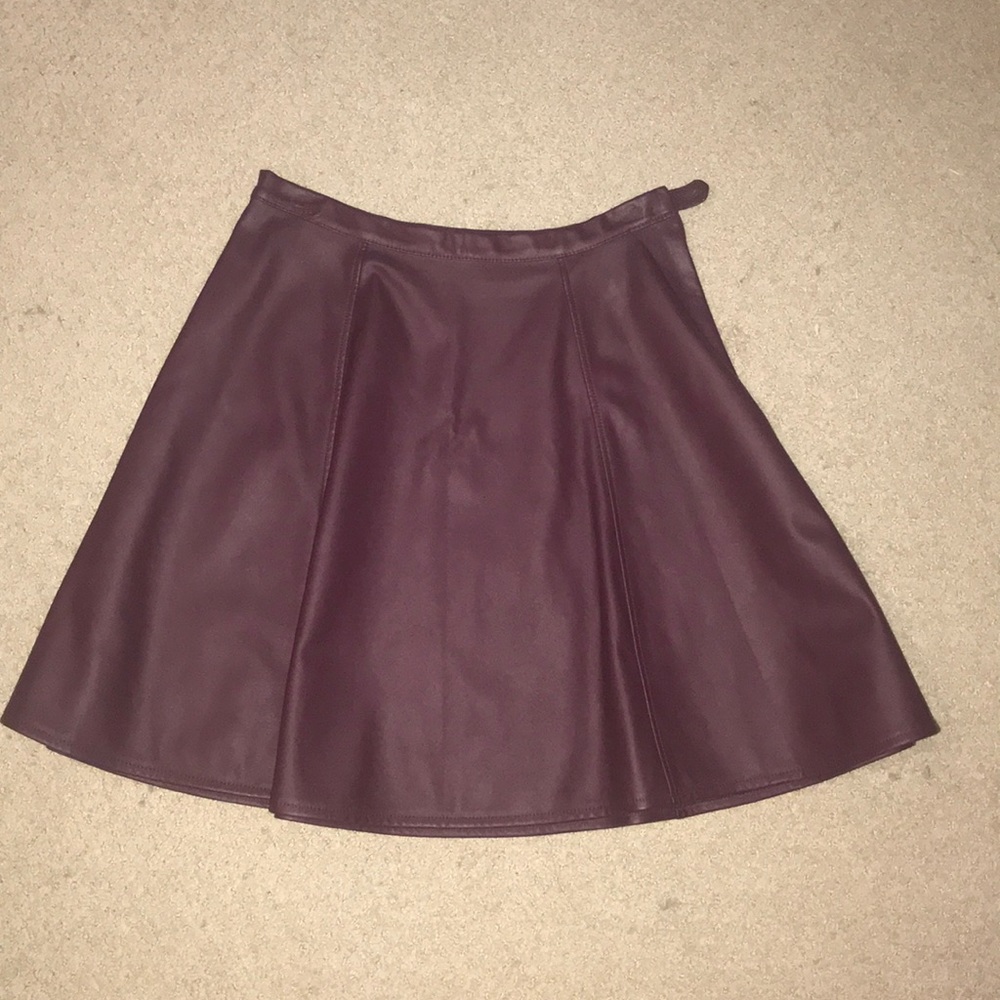 Lauren Conrad maroon faux leather skater skirt